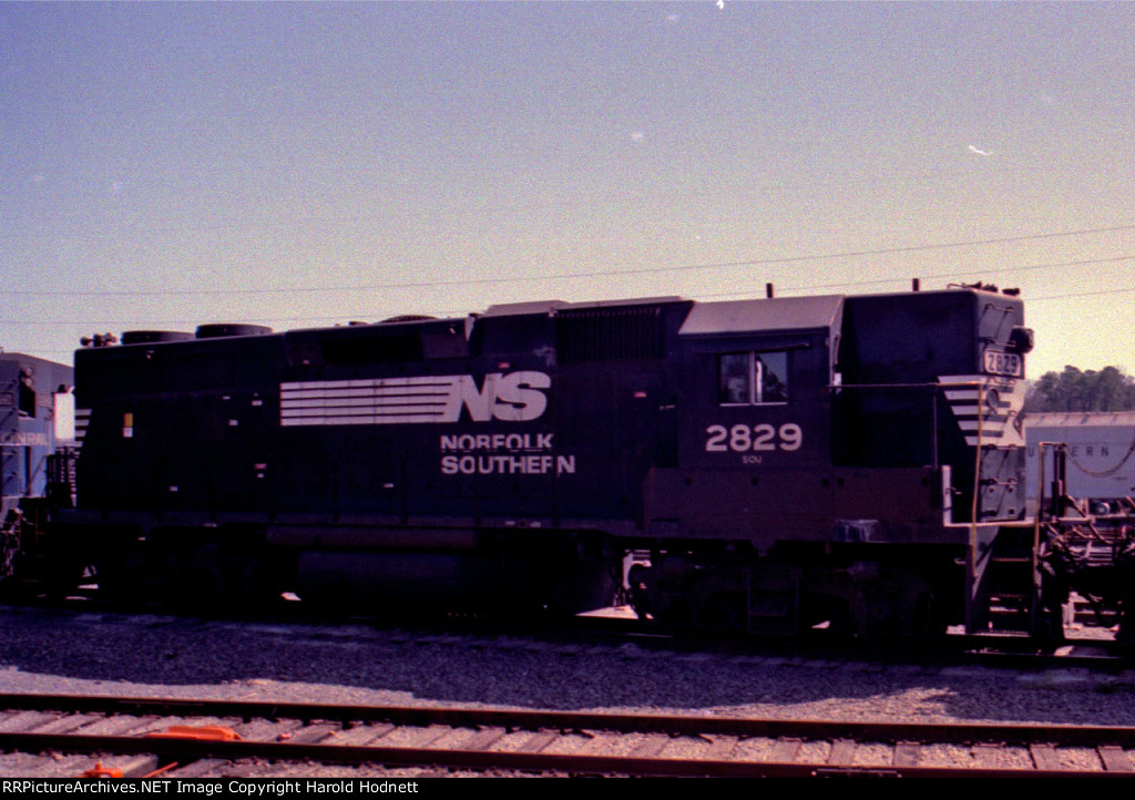 NS 2829